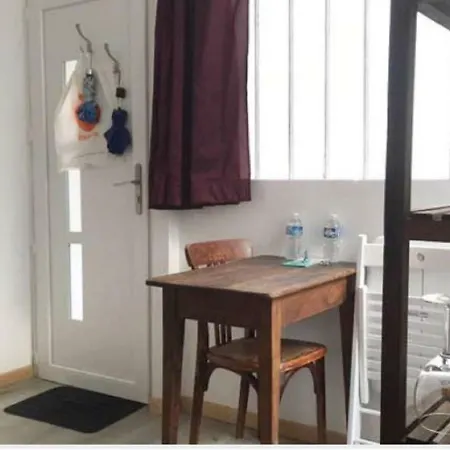 Maisonnette Studio Sur Cour-3